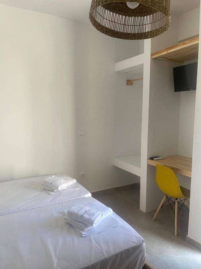 Location de vacances pour 5 personnes, avec jardin ainsi que vue et piscine dans Mikra Mandinia - 4