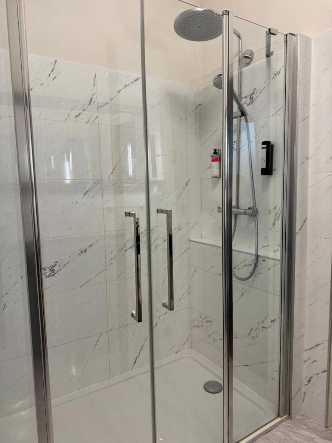 Hôtel pour 4 personnes, avec jardin à Chênehutte-Trèves-Cunault - 3