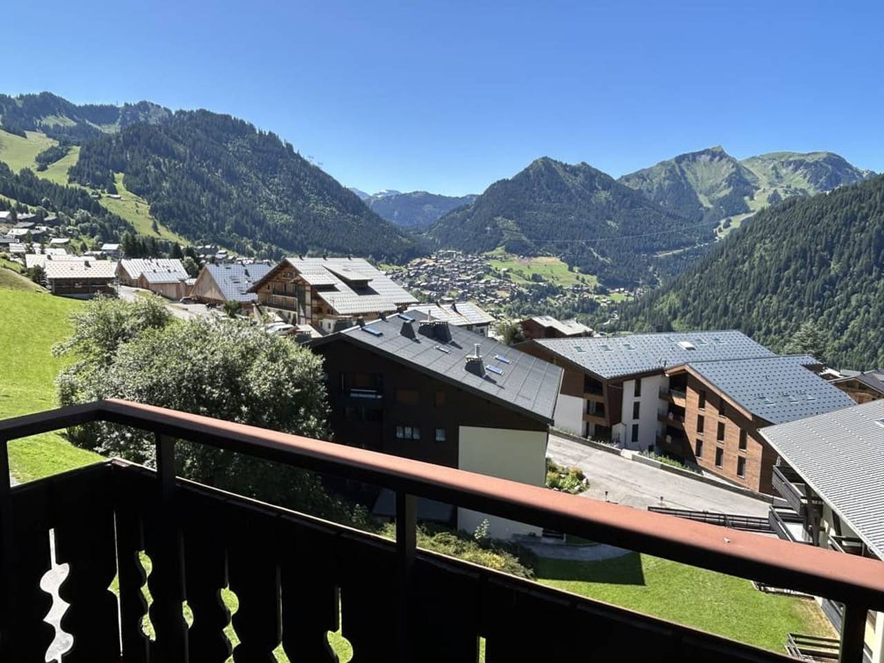 Apartamento entero, Apartamento de 3 piezas en Châtel, cerca de telesilla, estacionamiento incluido in Châtel, Les Portes du Soleil