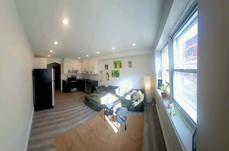 Apartamento entero, Acogedor apartamento de 2 dormitorios en la animada ciudad de Montreal in Montreal, Quebec
