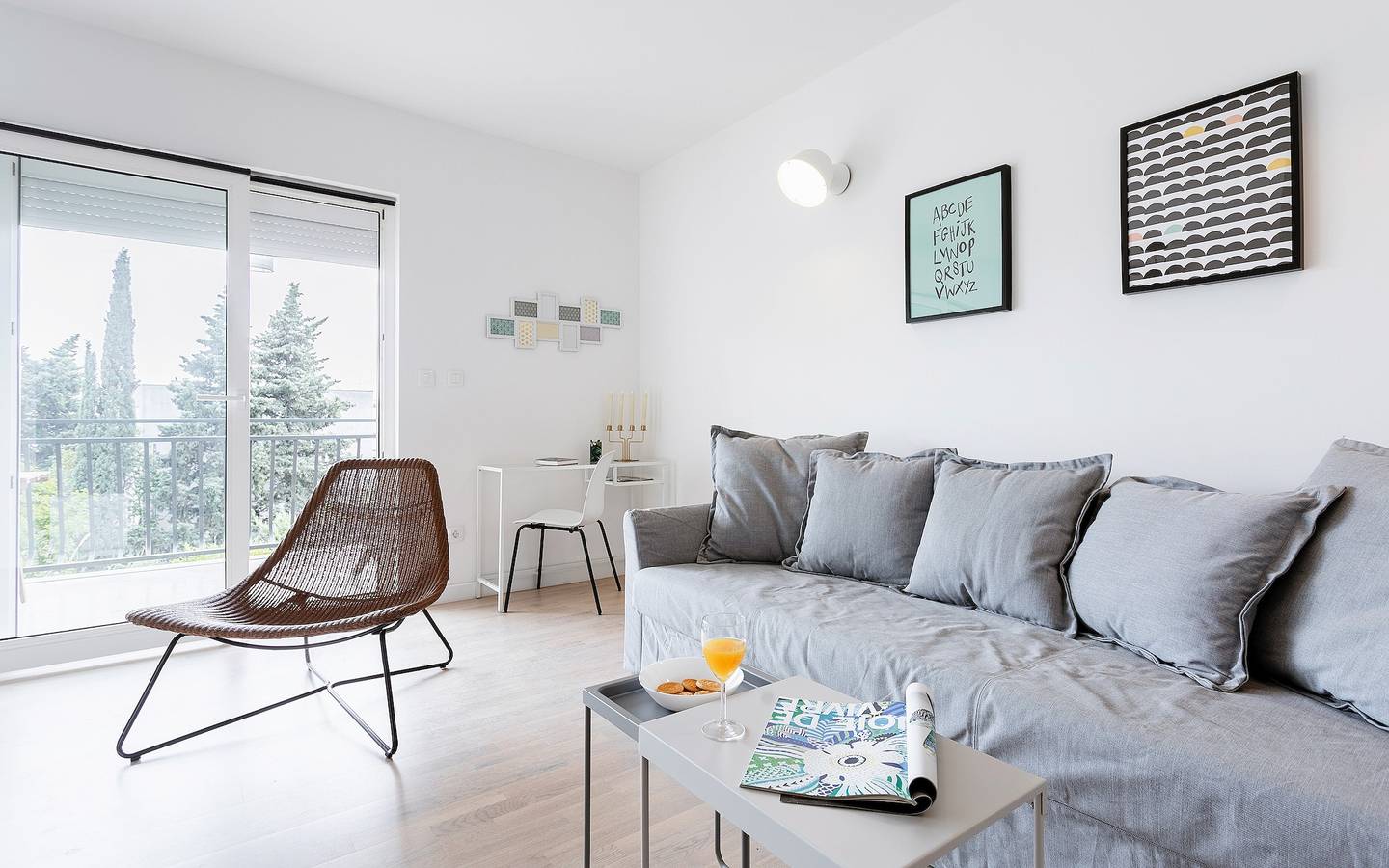 Appartement entier, Apartment Black & White (St) - Comfort Two Bedroom Apartment with Balcony in Split, Split-Dalmatie