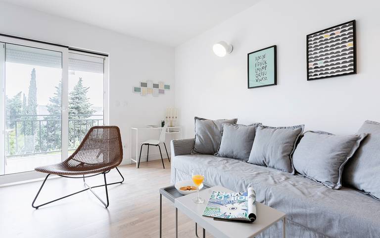 Ferienwohnung für 4 Personen, mit Meerblick und Balkon in Split - 2