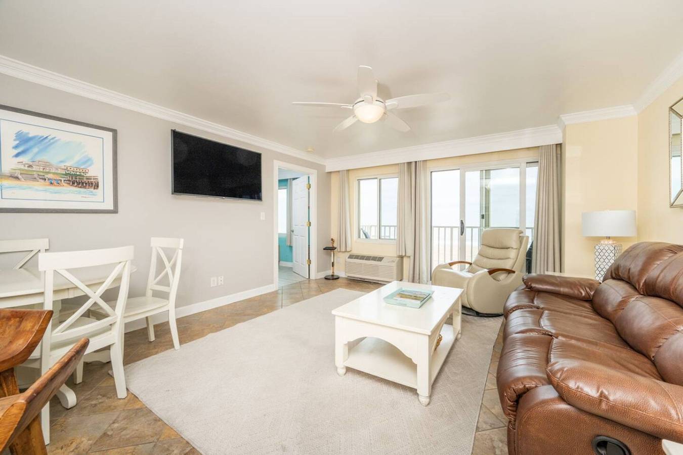 Apartamento entero, Oceanfront Beach Condo, Pool, Gym, Fishing Surfing in Virginia Beach