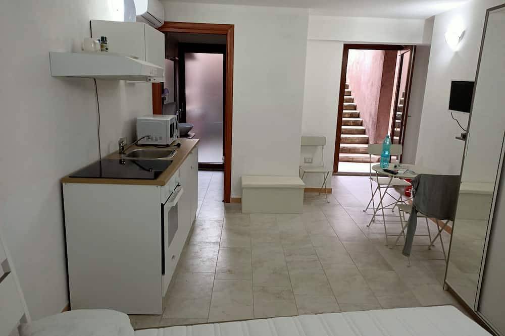 Ganze Wohnung, Beautiful studio apartment with all the comforts just a stone's throw from the sea in Torre delle Stelle, Maracalagonis