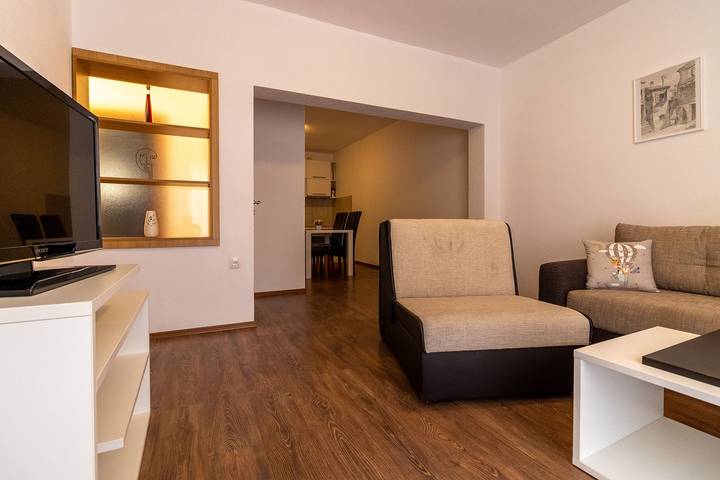 Gîte pour 7 personnes, avec balcon/terrasse dans Neum - 4