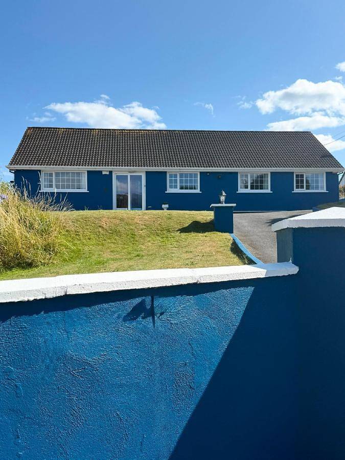 Holiday rental for 8 people, with Terrace and Garden as well as View in Kinsale