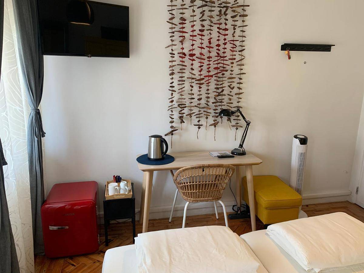 Apartamento de férias inteiro, Double Room in Paço de Arcos, Costa de Lisboa