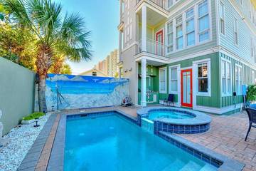 Vacation House for 14 Guests in Gulf Resort Beach, West Panama City Beach, Picture 1
