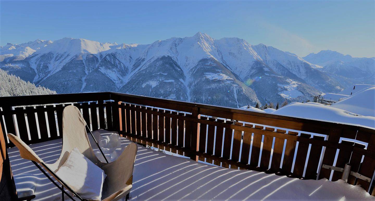 Ganze Wohnung, Ferienwohnung für 6 Personen mit Balkon in Betten, Aletsch Arena