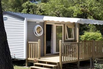 Camping für 2 Personen, mit Kinderpool und Sauna auf Île d'Oléron
