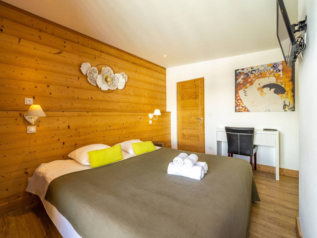 Entire apartment, Tignes Apartment 6 pers, ski-in/ski-out, balcony, pets allowed in Tignes, Massif de la Vanoise