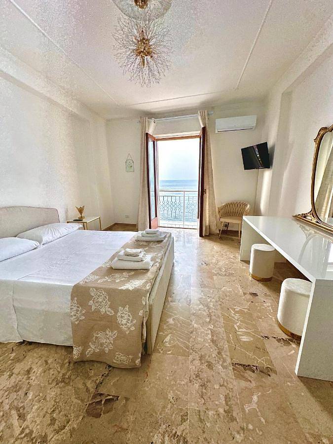 Appartamento per 4 persone, con Balcone e Terrazza nonché Panorama a Scilla