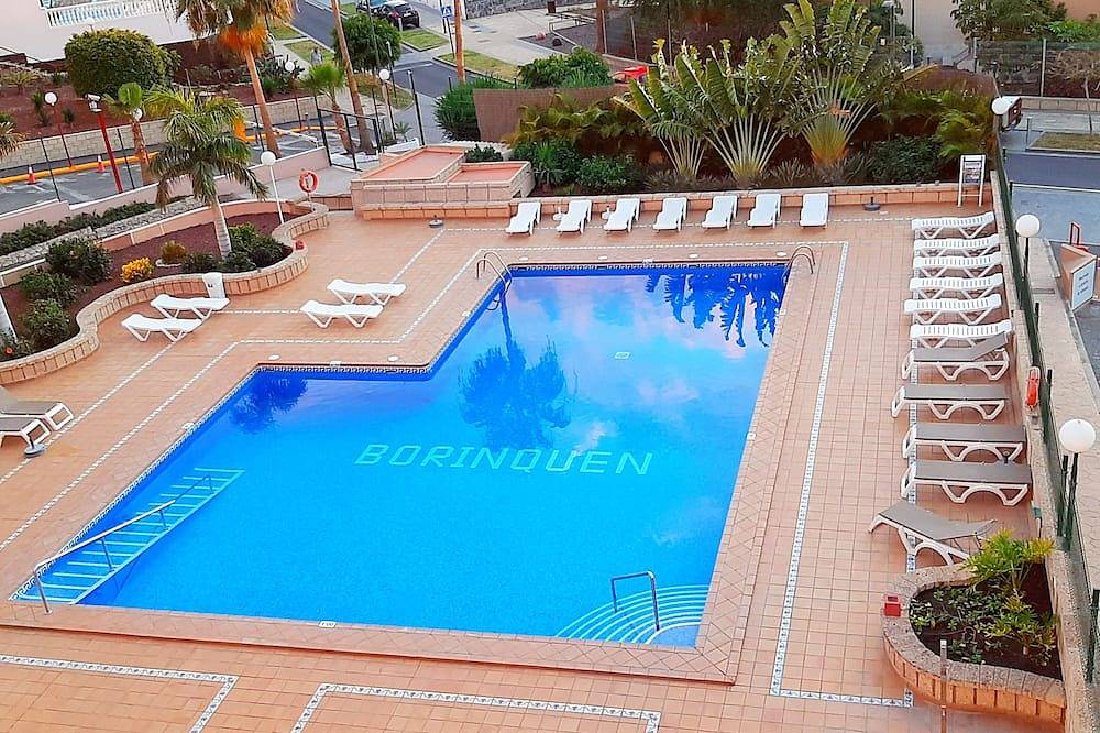 Entire apartment, Las Americas, 2 People, Wifi, Pool, Sea View And Pool in Playa de Troya, Adeje