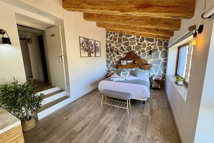 La Casucha de Chulilla, design house for dream stays. in Chulilla, Valencia Provinz
