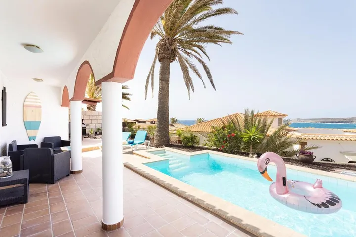 Villa pour 8 personnes, avec terrasse - 1