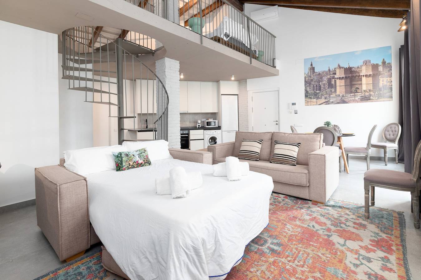 Entire apartment, Belmar Apartments 5 in Valencia City Centre, Valencia