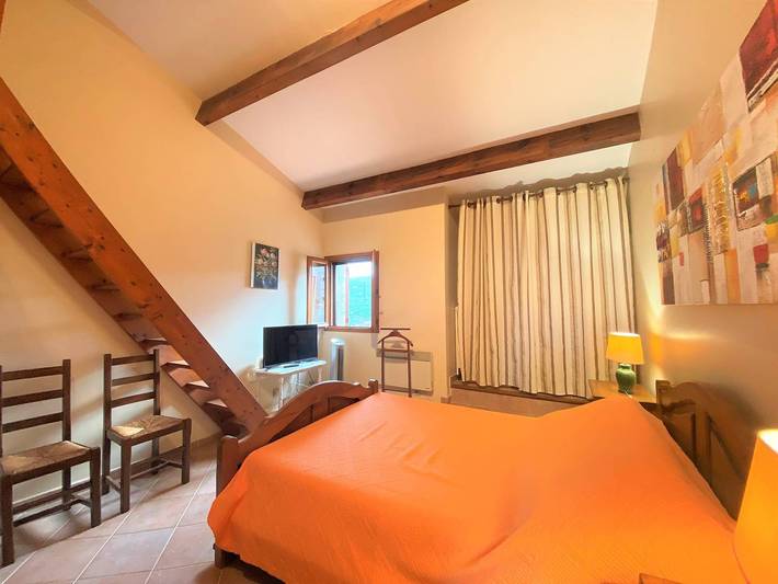 Gîte pour 4 personnes, avec terrasse à Belvédère-Campomoro - 2