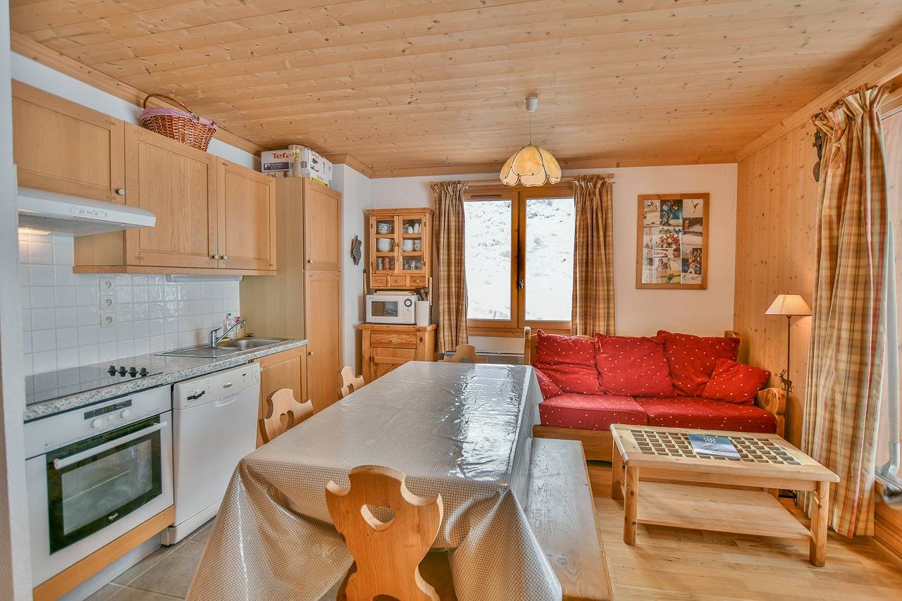 Entire apartment, Refuge Le Bardeau B1 in Le Grand-Bornand, Annecy region