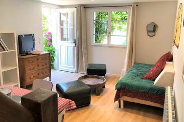 Gîte pour 4 personnes, avec jardin à Pont-l'Évêque