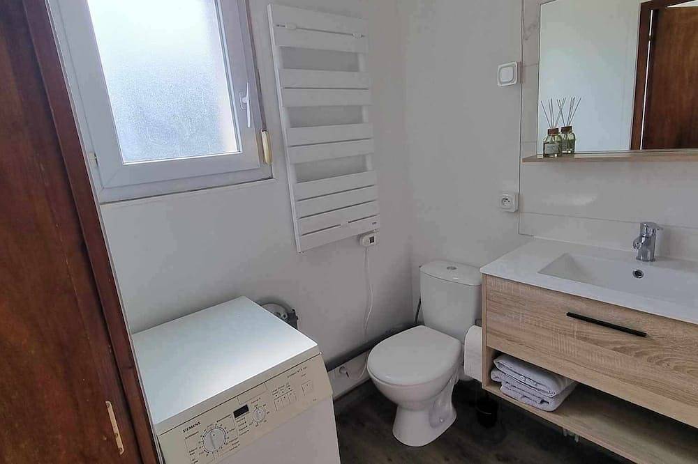 Entire apartment, Comfortable studio 5 min from auxerre in Vallan, Auxerre region