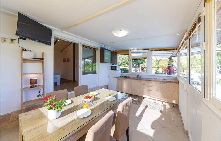 Bungalow für 5 Personen, mit Terrasse in Dalmatien - 2