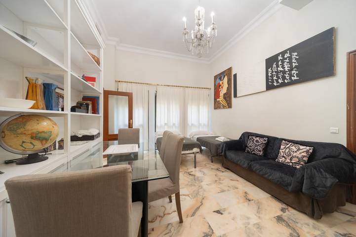 'Wellhome Sevilla Centro' Apartment with Wi-Fi, Parking, and Air Conditioning