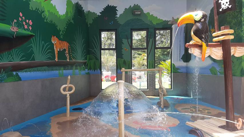 Camping für 4 Personen, mit Sauna und Terrasse sowie Pool, mit Haustier im Loire-Tal - 2