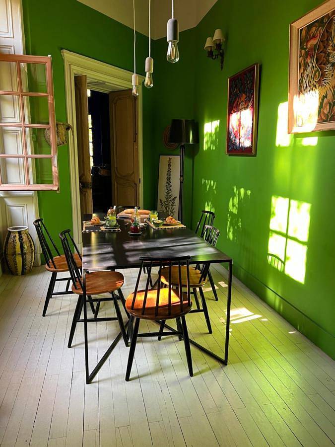 Chambre d’hôte pour 3 personnes, avec Terrasse ainsi que Jacuzzi et Jardin à Lyon