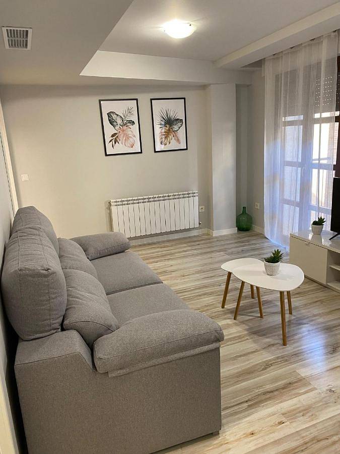 Gîte pour 4 personnes, avec terrasse et vue à Tudela - 3