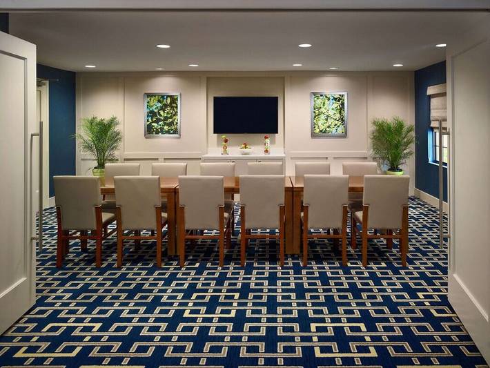 Vacation house for 3 people, with yard and pool in Houston