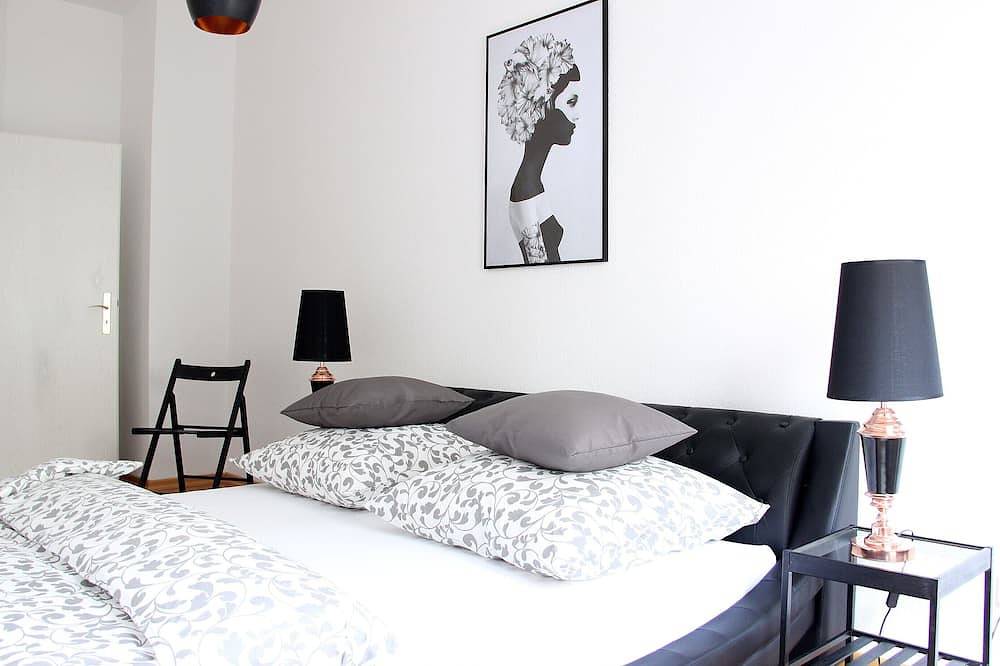 Apartamento entero, Apartamento-Superior-Baño privado externo-Kurt-Schumacher Straße 21 in Leipzig Mitte, Leipzig