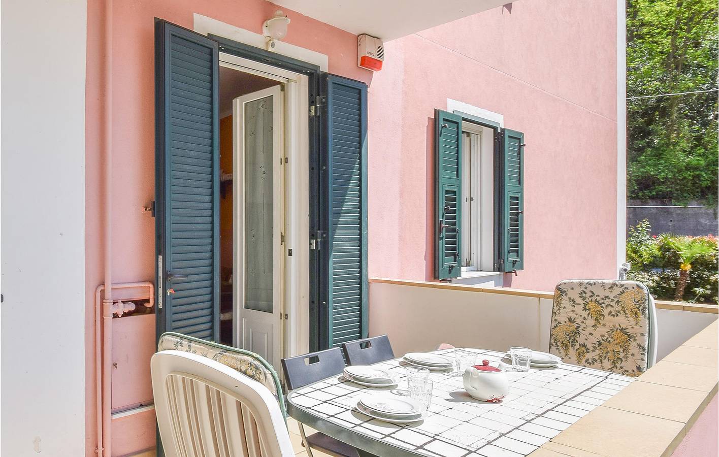 Appartement de vacances entier, Appartement de 100m² avec terrasse et WiFi, parking - Gênes in Gênes (Ville), Gênes