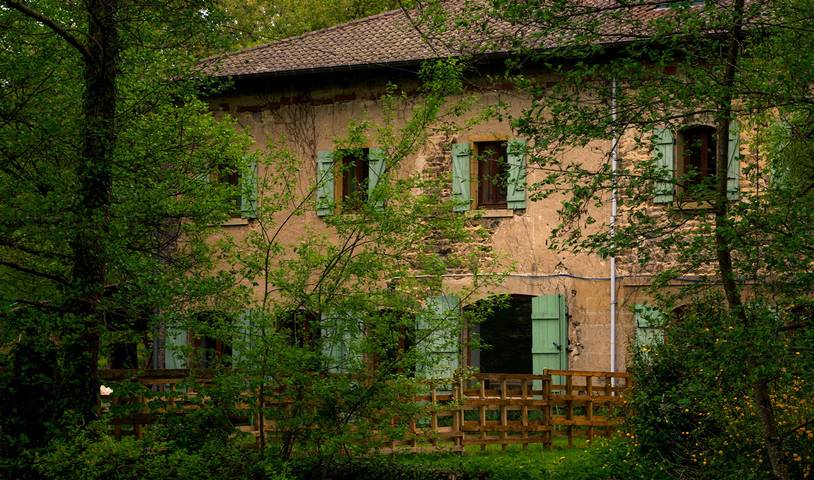Location de vacances pour 4 personnes, avec jardin dans Auvergne-Rhône-Alpes - 2