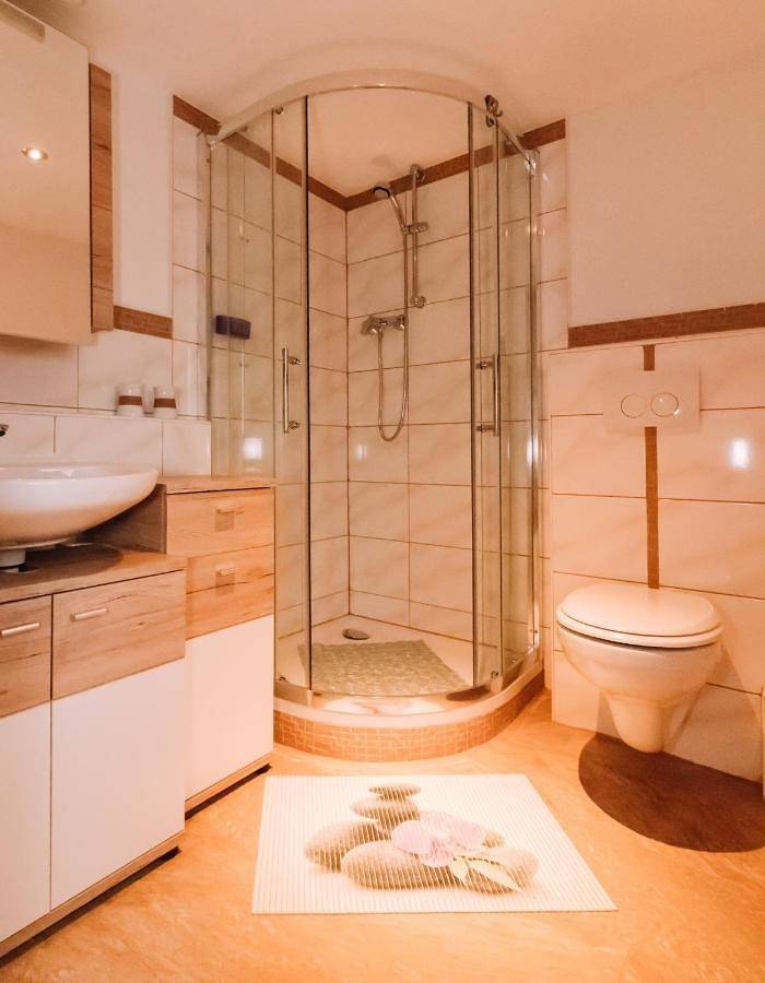 Ferienwohnung für 4 Personen, mit Balkon und Terrasse in Erbach im Odenwald - 2