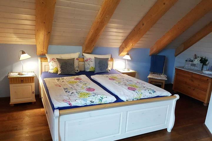 Hütte für 6 Personen, mit Balkon und Garten sowie Pool und Sauna am Edersee - 3