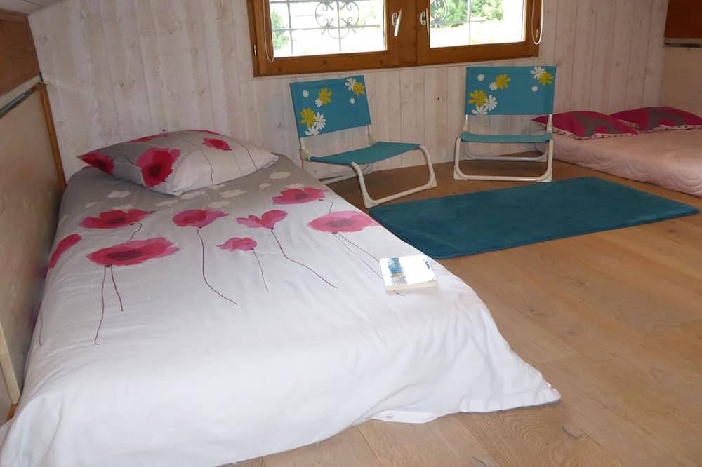 Ayse: Maison  avec jardin entre Annecy Genève et Chamonix ' La Casetta ' in Ayse, Région de Bonneville