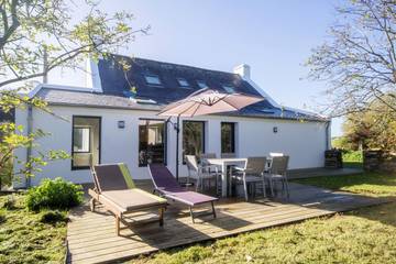 Gîte pour 6 personnes, avec terrasse et jardin, animaux acceptés à Le Palais