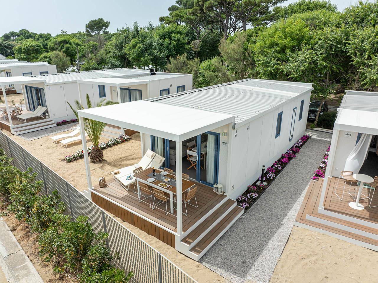 Ganze Wohnung, Feriendorf San Francesco Lodge Deluxe Sea View für 5  Personen in Duna Verde, Caorle