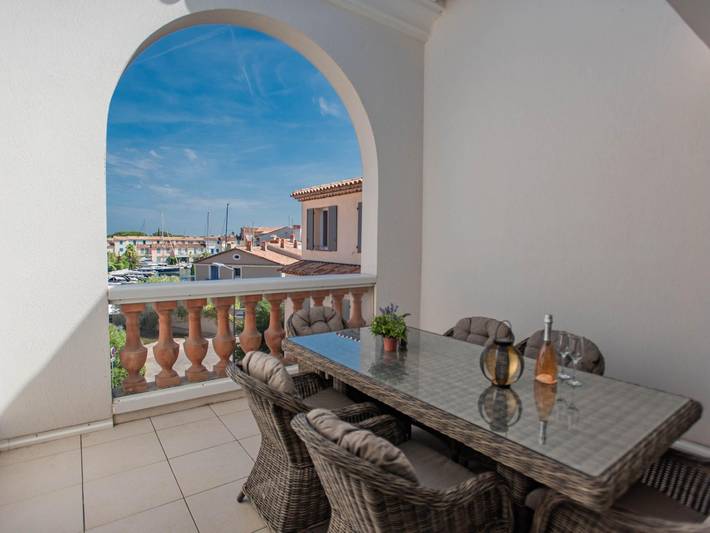 Gîte pour 4 personnes, avec balcon dans Port Grimaud - 2