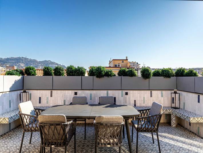 Gîte pour 8 personnes, avec balcon/terrasse dans Office de Tourisme de Cannes - 2