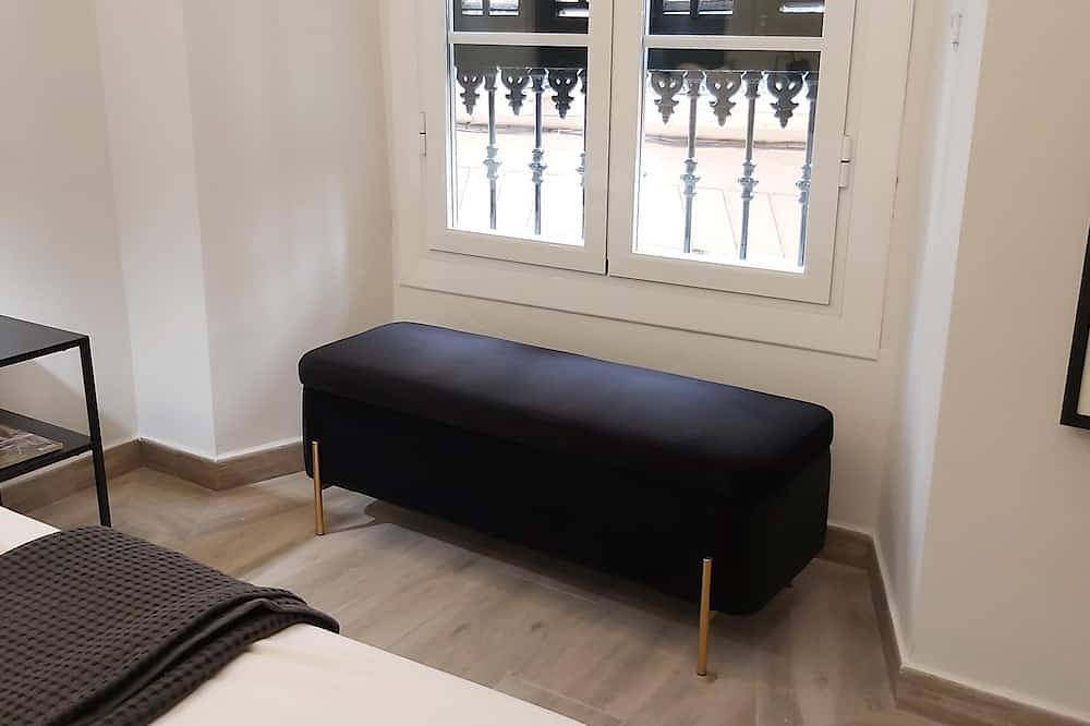 Entire apartment, Del Parque Flats Marin Garcia in Malaga Centro Historico, Malaga