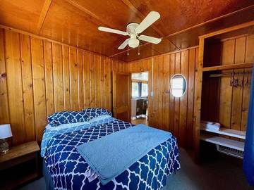 Cabin for 4 Guests in Oscoda, Iosco County, Picture 3