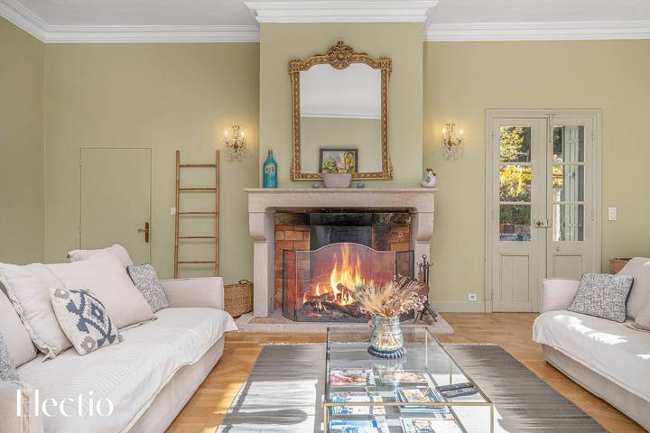 Villa pour 9 personnes, avec piscine et jardin, adapté aux familles dans le Luberon - 2