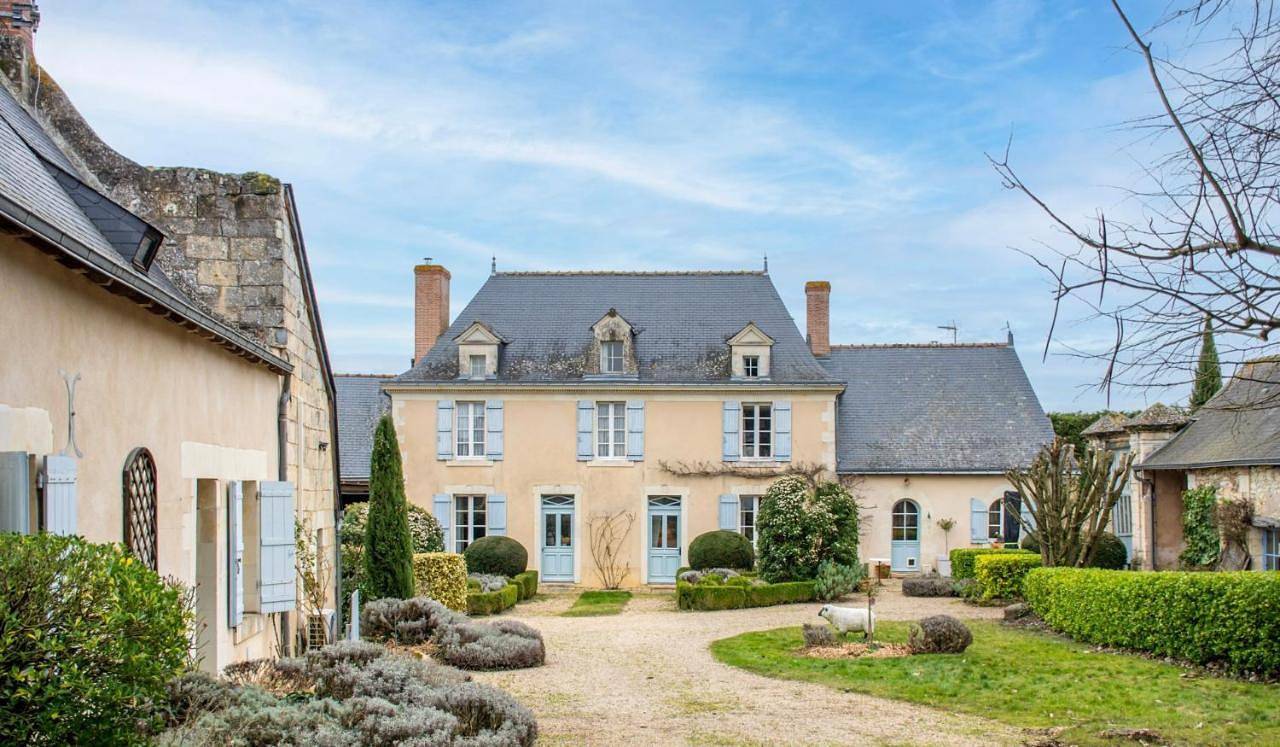 Manoir des Rosiers in Tuffalun, Vallée de la Loire