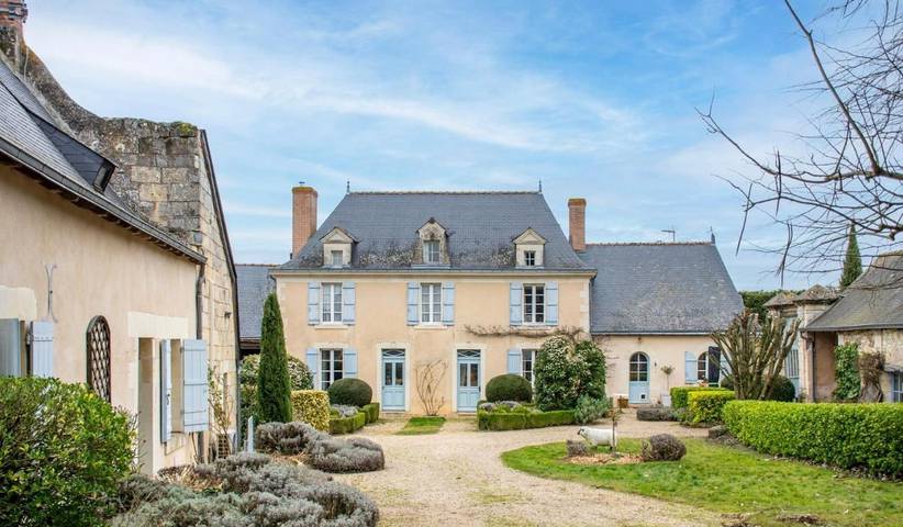 Maison de vacances pour 15 personnes, avec jardin et jacuzzi ainsi que terrasse et piscine, animaux acceptés