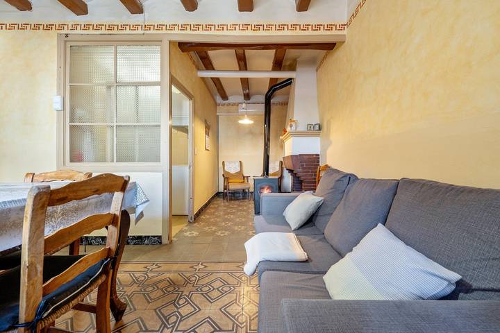 Ferienhaus 'Ca Cedó' mit Gemeinschaftsterrasse, WLAN und Klimaanlage in Tivissa, Montsant DO
