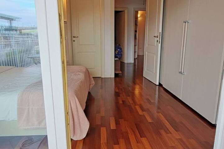 Villa für 9 Personen, mit Garten und Balkon sowie Pool in Desenzano del Garda - 3