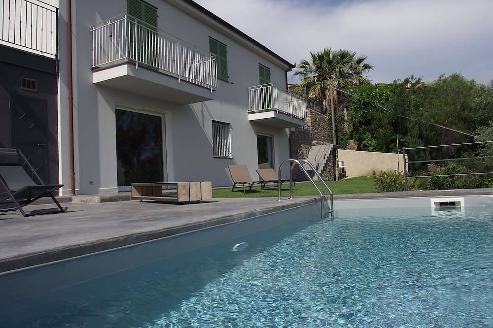 Villa pour 6 Personnes dans Imperia, Alpes liguriennes
