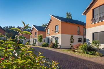 Ferienhaus für 6 Personen, mit Sauna und Whirlpool sowie Garten, mit Haustier in Berlin