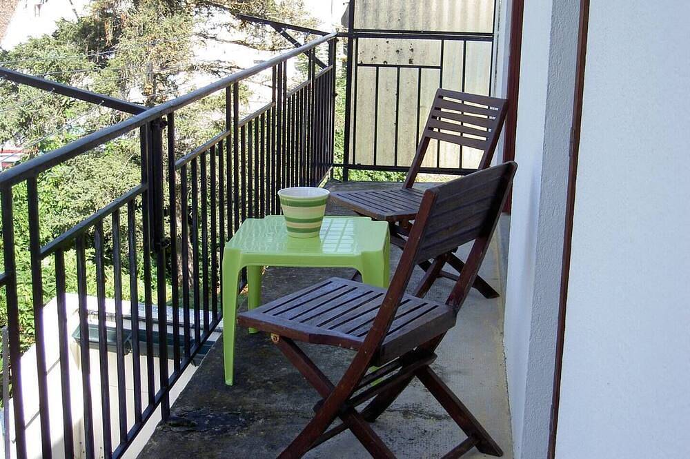 Ganze Wohnung, Pleasant T3 village center apartment in Saint-Bonnet-en-Champsaur, Nationalpark Écrins